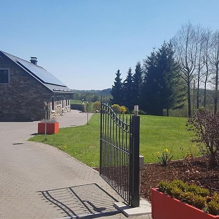 Sixine House Villa Ovifat Luaran gambar