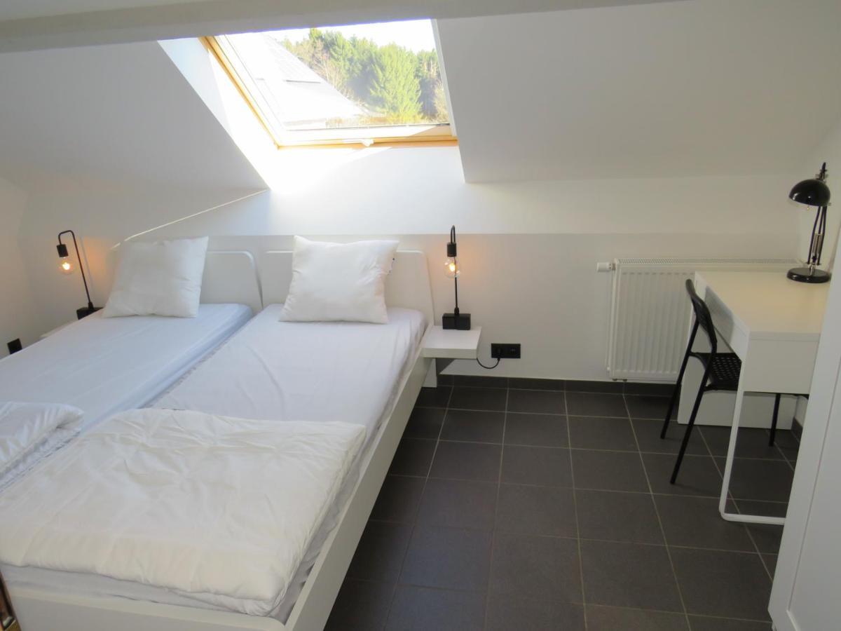 Sixine House Villa Ovifat Luaran gambar