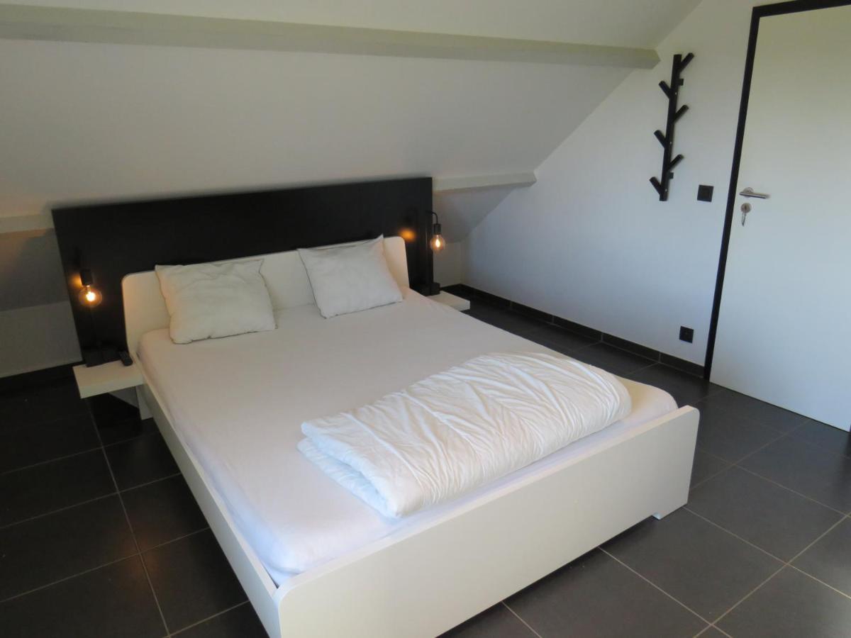 Sixine House Villa Ovifat Luaran gambar